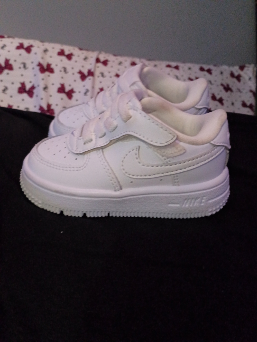 Kids White Nike Air Force 1 Casual Sneakers